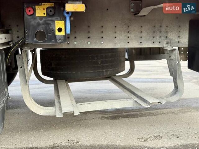 Черный Шмитц Каргобулл SCB S3T, объемом двигателя 0 л и пробегом 100 тыс. км за 16000 $, фото 5 на Automoto.ua