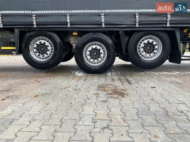 Чорний Шмітц Каргобулл SCB S3T, об'ємом двигуна 0 л та пробігом 236 тис. км за 17500 $, фото 8 на Automoto.ua