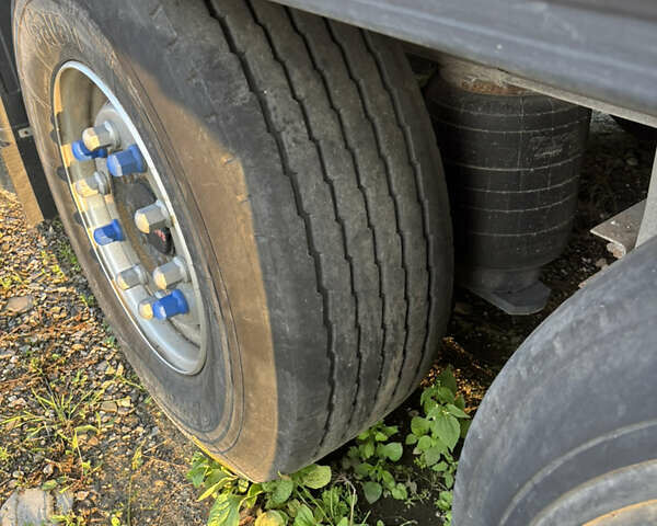 Червоний Шмітц Каргобулл SCB S3T, об'ємом двигуна 0 л та пробігом 400 тис. км за 14000 $, фото 7 на Automoto.ua