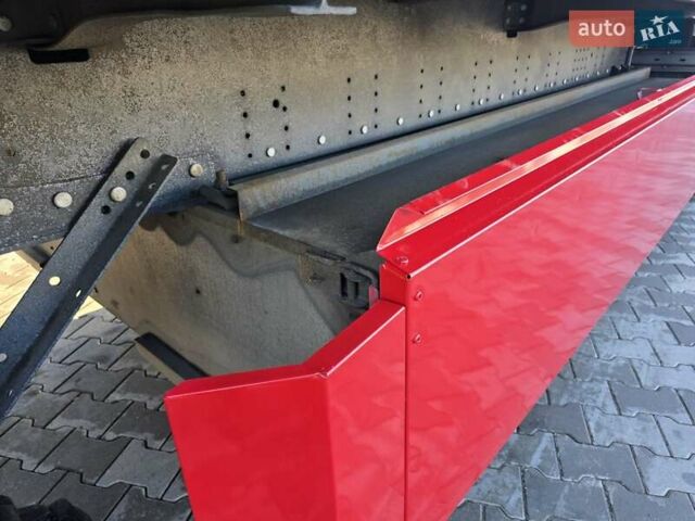 Красный Шмитц Каргобулл SCB S3T, объемом двигателя 0 л и пробегом 100 тыс. км за 16800 $, фото 1 на Automoto.ua