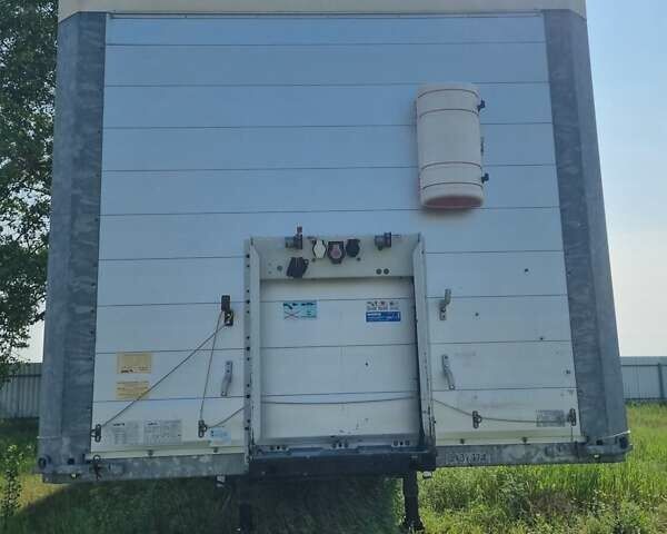 Шмітц Каргобулл SCB S3T, об'ємом двигуна 0 л та пробігом 700 тис. км за 12900 $, фото 2 на Automoto.ua