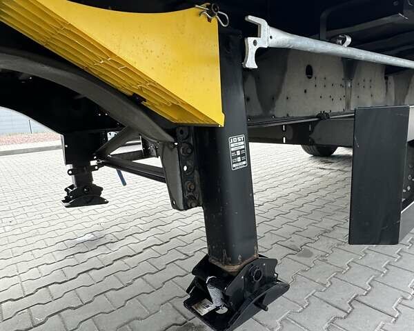 Шмитц Каргобулл SCB S3T, объемом двигателя 0 л и пробегом 333 тыс. км за 12299 $, фото 10 на Automoto.ua
