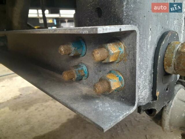 Сірий Шмітц Каргобулл SCB S3T, об'ємом двигуна 0 л та пробігом 333 тис. км за 11500 $, фото 25 на Automoto.ua