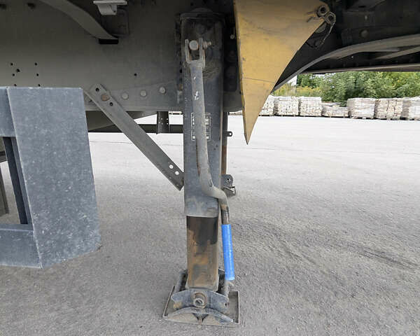 Серый Шмитц Каргобулл SCB S3T, объемом двигателя 0 л и пробегом 0 тыс. км за 12204 $, фото 4 на Automoto.ua