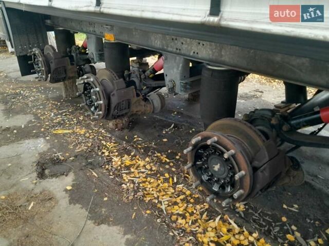 Серый Шмитц Каргобулл SCB S3T, объемом двигателя 0 л и пробегом 111 тыс. км за 12800 $, фото 28 на Automoto.ua