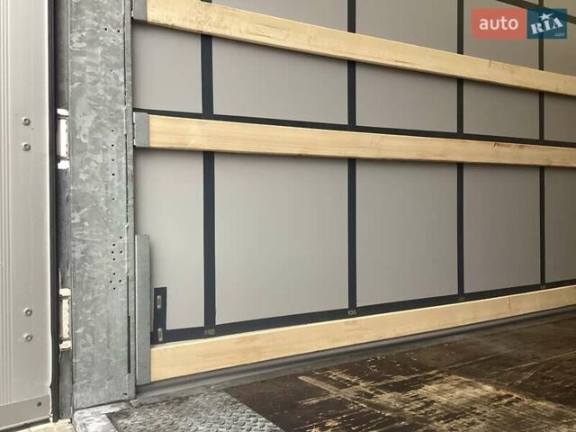 Сірий Шмітц Каргобулл SCB S3T, об'ємом двигуна 0 л та пробігом 100 тис. км за 17500 $, фото 21 на Automoto.ua