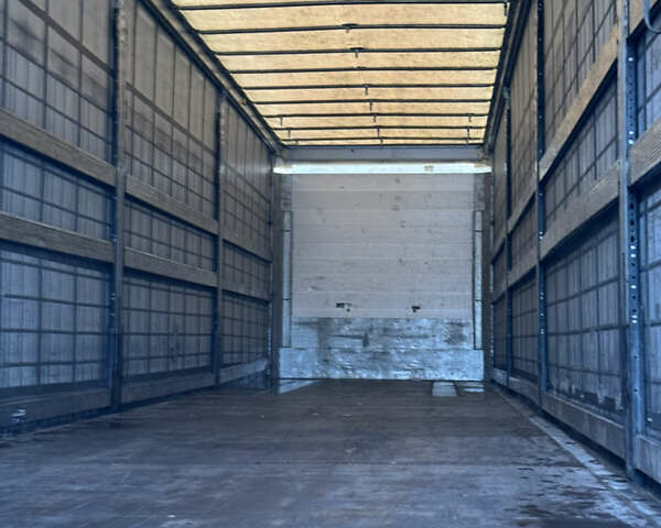 Сірий Шмітц Каргобулл SCB S3T, об'ємом двигуна 0 л та пробігом 300 тис. км за 17901 $, фото 18 на Automoto.ua