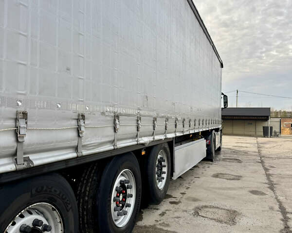 Сірий Шмітц Каргобулл SCB S3T, об'ємом двигуна 0 л та пробігом 300 тис. км за 17901 $, фото 13 на Automoto.ua