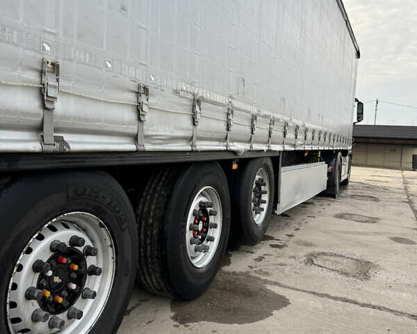 Сірий Шмітц Каргобулл SCB S3T, об'ємом двигуна 0 л та пробігом 300 тис. км за 17901 $, фото 12 на Automoto.ua