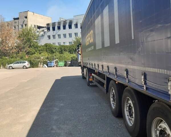 Сірий Шмітц Каргобулл SCB S3T, об'ємом двигуна 0 л та пробігом 0 тис. км за 12500 $, фото 3 на Automoto.ua
