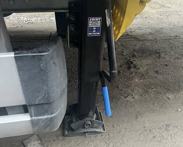 Сірий Шмітц Каргобулл SCB S3T, об'ємом двигуна 0 л та пробігом 130 тис. км за 35000 $, фото 3 на Automoto.ua