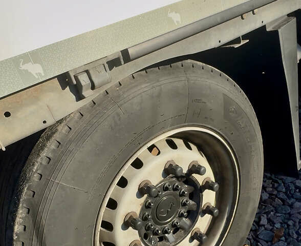 Синій Шмітц Каргобулл SCB S3T, об'ємом двигуна 0 л та пробігом 850 тис. км за 11000 $, фото 6 на Automoto.ua