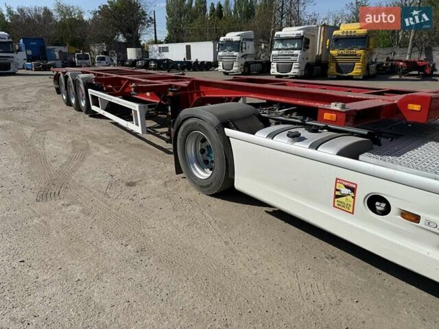 Красный Шмитц Каргобулл SCF, объемом двигателя 0 л и пробегом 0 тыс. км за 5000 $, фото 7 на Automoto.ua