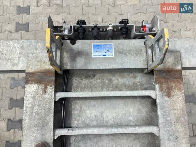 Серый Шмитц Каргобулл SCF, объемом двигателя 0 л и пробегом 100 тыс. км за 25000 $, фото 18 на Automoto.ua