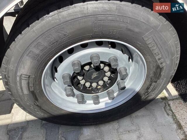 Серый Шмитц Каргобулл SCF, объемом двигателя 0 л и пробегом 100 тыс. км за 25000 $, фото 12 на Automoto.ua