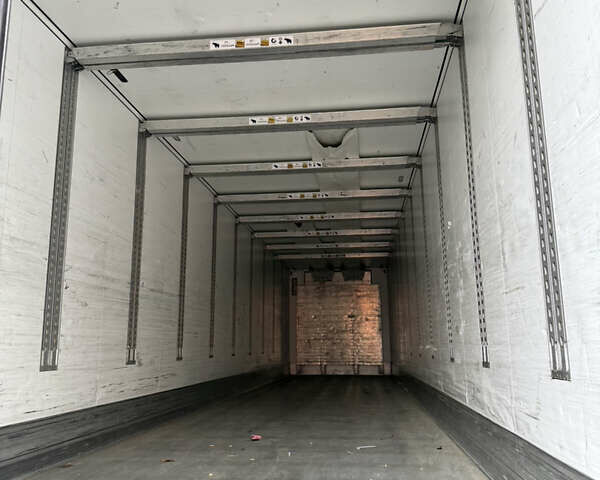 Шмитц Каргобулл Schutz, объемом двигателя 0 л и пробегом 480 тыс. км за 29727 $, фото 11 на Automoto.ua