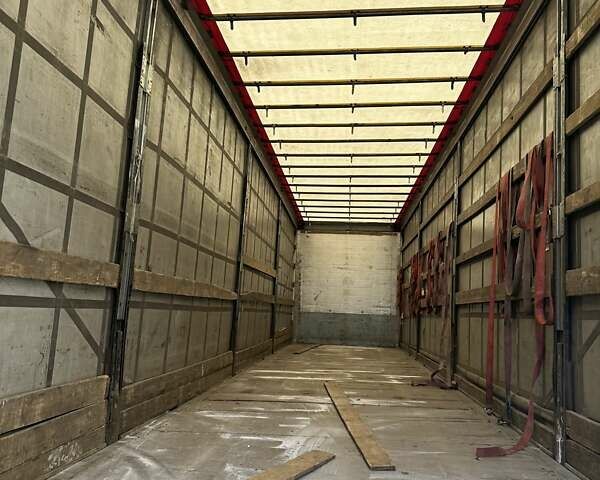 Сірий Шмітц Каргобулл SCS, об'ємом двигуна 0 л та пробігом 0 тис. км за 5400 $, фото 2 на Automoto.ua