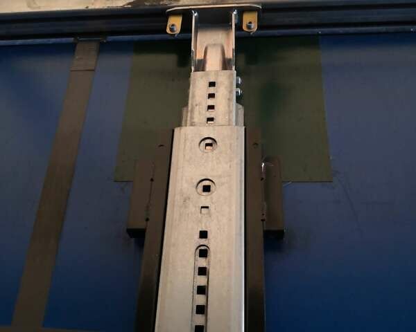 Сірий Шмітц Каргобулл SCS, об'ємом двигуна 0 л та пробігом 298 тис. км за 17200 $, фото 17 на Automoto.ua