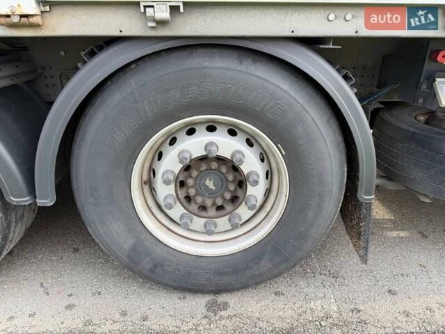 Серый Шмитц Каргобулл SCS, объемом двигателя 0 л и пробегом 665 тыс. км за 17900 $, фото 7 на Automoto.ua