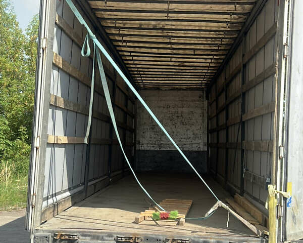 Сірий Шмітц Каргобулл SCS, об'ємом двигуна 0 л та пробігом 100 тис. км за 5200 $, фото 1 на Automoto.ua