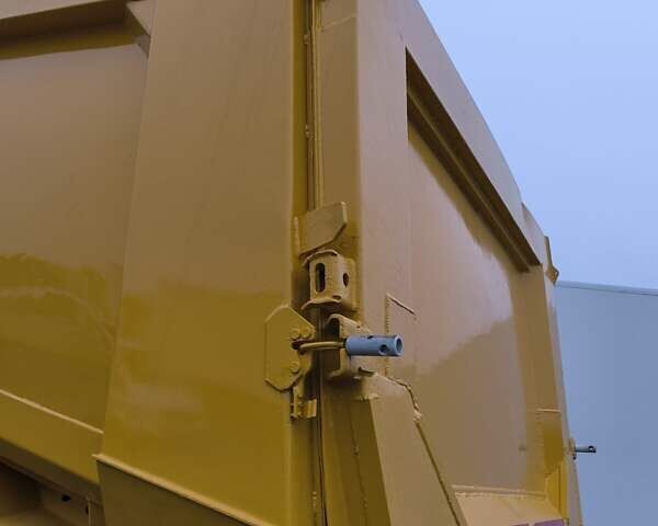 Красный Шмитц Каргобулл SGF S3, объемом двигателя 0 л и пробегом 100 тыс. км за 19761 $, фото 5 на Automoto.ua