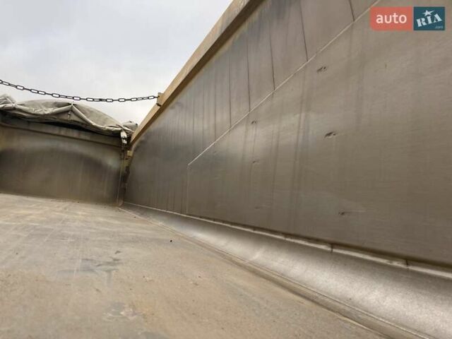 Серый Шмитц Каргобулл SGF S3, объемом двигателя 0 л и пробегом 590 тыс. км за 24900 $, фото 14 на Automoto.ua