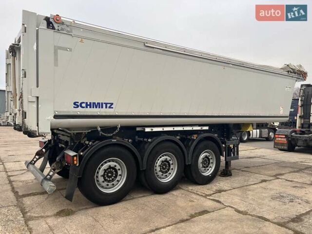 Серый Шмитц Каргобулл SGF S3, объемом двигателя 0 л и пробегом 590 тыс. км за 24900 $, фото 5 на Automoto.ua