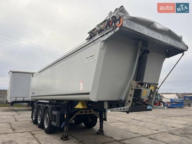 Серый Шмитц Каргобулл SGF S3, объемом двигателя 0 л и пробегом 590 тыс. км за 24900 $, фото 3 на Automoto.ua