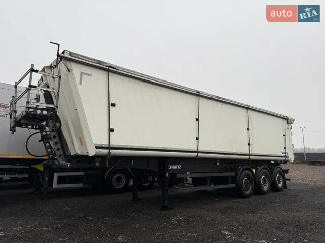 Серый Шмитц Каргобулл SGF S3, объемом двигателя 0 л и пробегом 0 тыс. км за 27999 $, фото 10 на Automoto.ua