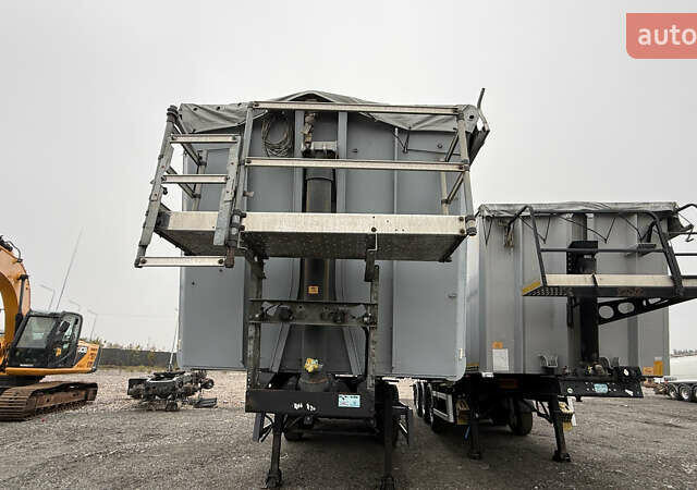 Серый Шмитц Каргобулл SKI, объемом двигателя 0 л и пробегом 0 тыс. км за 21999 $, фото 19 на Automoto.ua