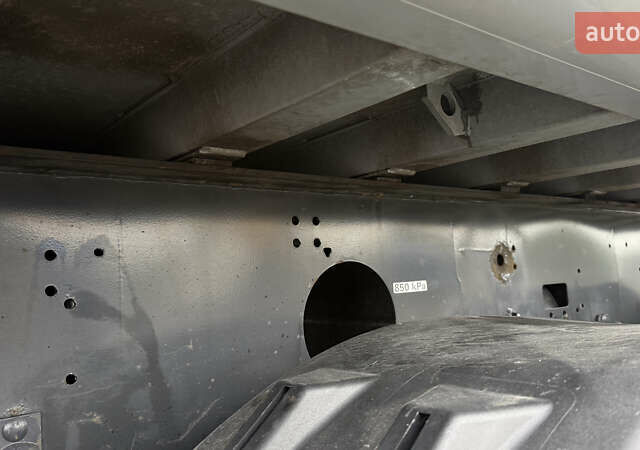 Серый Шмитц Каргобулл SKI, объемом двигателя 0 л и пробегом 0 тыс. км за 21999 $, фото 4 на Automoto.ua