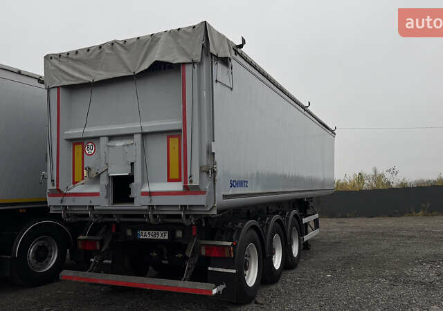 Серый Шмитц Каргобулл SKI, объемом двигателя 0 л и пробегом 0 тыс. км за 21999 $, фото 7 на Automoto.ua