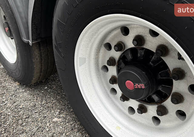 Серый Шмитц Каргобулл SKI, объемом двигателя 0 л и пробегом 0 тыс. км за 21999 $, фото 16 на Automoto.ua