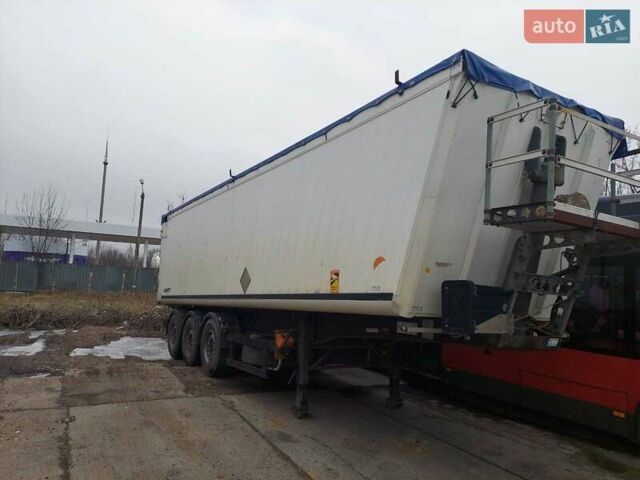 Серый Шмитц Каргобулл SKI, объемом двигателя 0 л и пробегом 0 тыс. км за 20000 $, фото 1 на Automoto.ua