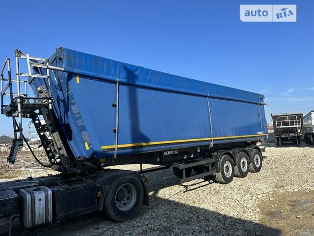 Синий Шмитц Каргобулл SKI, объемом двигателя 0 л и пробегом 777 тыс. км за 35800 $, фото 1 на Automoto.ua