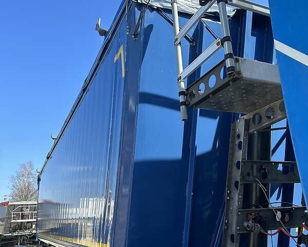 Синий Шмитц Каргобулл SKI, объемом двигателя 0 л и пробегом 777 тыс. км за 35800 $, фото 5 на Automoto.ua