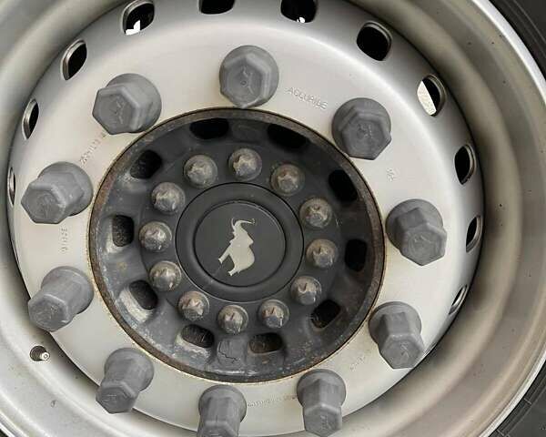 Белый Шмитц Каргобулл SKO, объемом двигателя 0 л и пробегом 360 тыс. км за 46289 $, фото 10 на Automoto.ua