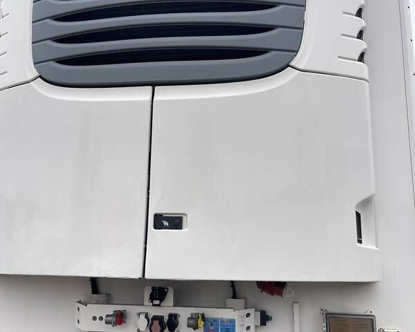 Белый Шмитц Каргобулл SKO, объемом двигателя 0 л и пробегом 360 тыс. км за 46289 $, фото 7 на Automoto.ua