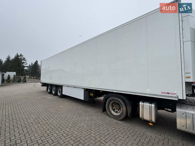 Шмитц Каргобулл SKO, объемом двигателя 0 л и пробегом 200 тыс. км за 44000 $, фото 11 на Automoto.ua