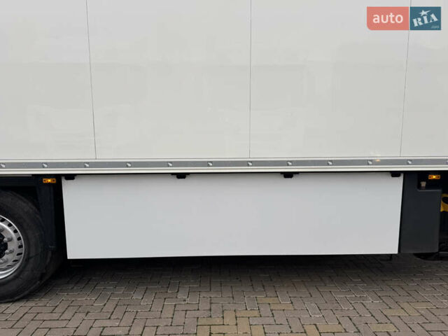 Шмитц Каргобулл SKO, объемом двигателя 0 л и пробегом 200 тыс. км за 44000 $, фото 8 на Automoto.ua