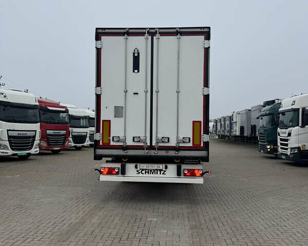 Шмитц Каргобулл SKO, объемом двигателя 0 л и пробегом 200 тыс. км за 44000 $, фото 1 на Automoto.ua