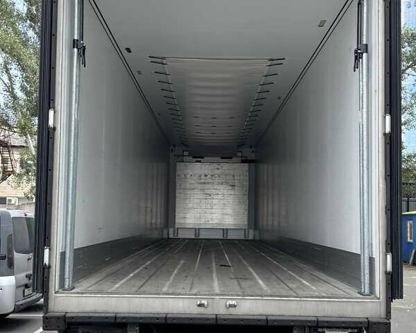 Белый Шмитц Каргобулл SKO 24, объемом двигателя 0 л и пробегом 120 тыс. км за 62000 $, фото 8 на Automoto.ua