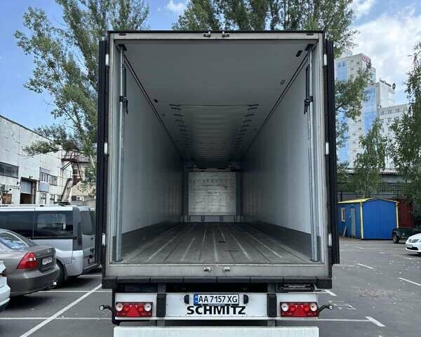 Белый Шмитц Каргобулл SKO 24, объемом двигателя 0 л и пробегом 120 тыс. км за 62000 $, фото 6 на Automoto.ua