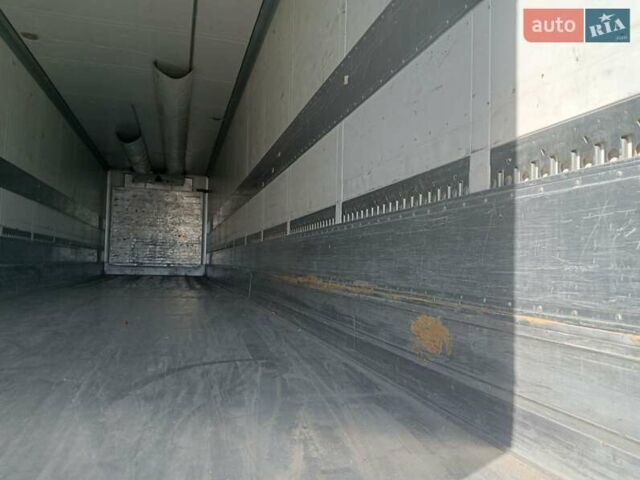 Белый Шмитц Каргобулл SKO 24, объемом двигателя 0 л и пробегом 100 тыс. км за 6500 $, фото 3 на Automoto.ua