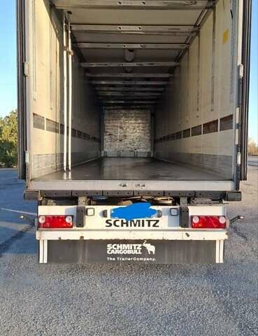 Белый Шмитц Каргобулл SKO 24, объемом двигателя 0 л и пробегом 100 тыс. км за 23000 $, фото 2 на Automoto.ua