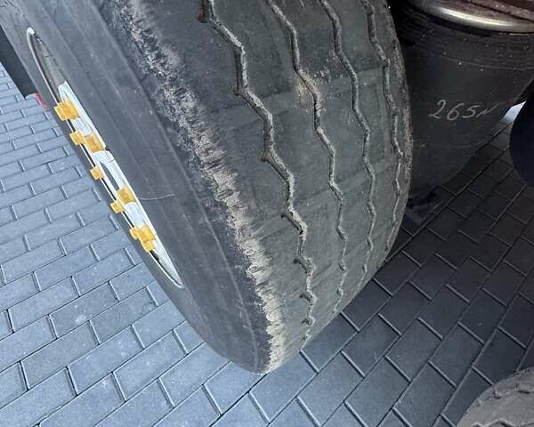 Білий Шмітц Каргобулл SKO 24, об'ємом двигуна 0 л та пробігом 999 тис. км за 15900 $, фото 1 на Automoto.ua