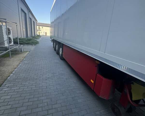 Білий Шмітц Каргобулл SKO 24, об'ємом двигуна 0 л та пробігом 999 тис. км за 15900 $, фото 2 на Automoto.ua