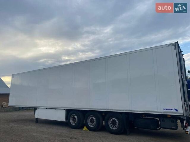 Белый Шмитц Каргобулл SKO 24, объемом двигателя 0 л и пробегом 450 тыс. км за 26500 $, фото 10 на Automoto.ua