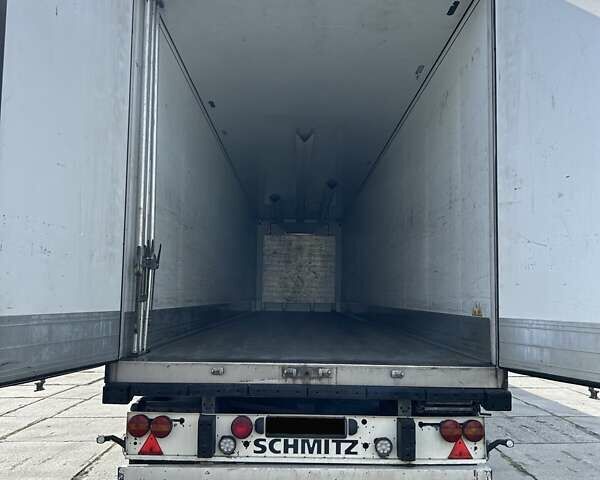 Белый Шмитц Каргобулл SKO 24, объемом двигателя 0 л и пробегом 350 тыс. км за 18000 $, фото 3 на Automoto.ua