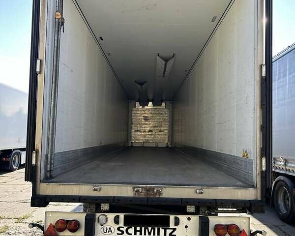 Білий Шмітц Каргобулл SKO 24, об'ємом двигуна 0 л та пробігом 300 тис. км за 23000 $, фото 5 на Automoto.ua